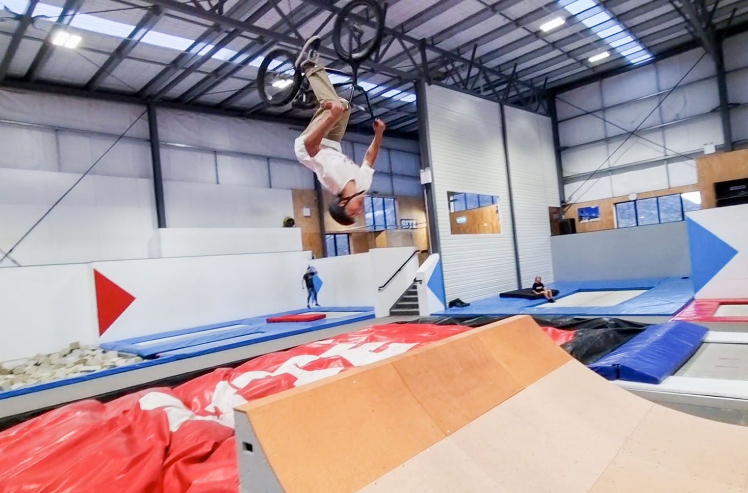 Experiences SITE Trampoline Queenstown